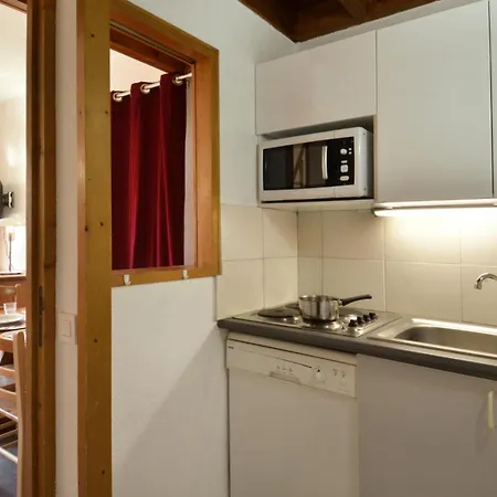 Carene - 2 Pieces Pour 5 Personnes 79 *